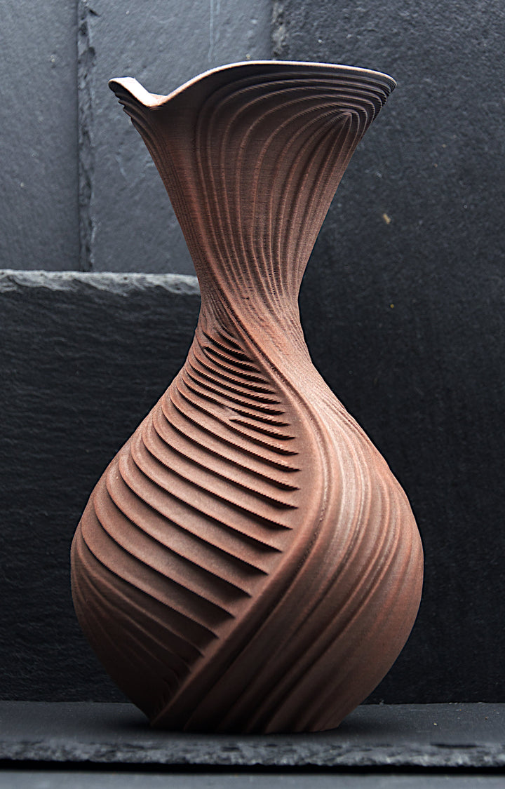 NYX Vase – Metal Copper – Dreiviertelansicht – Nora Blatt